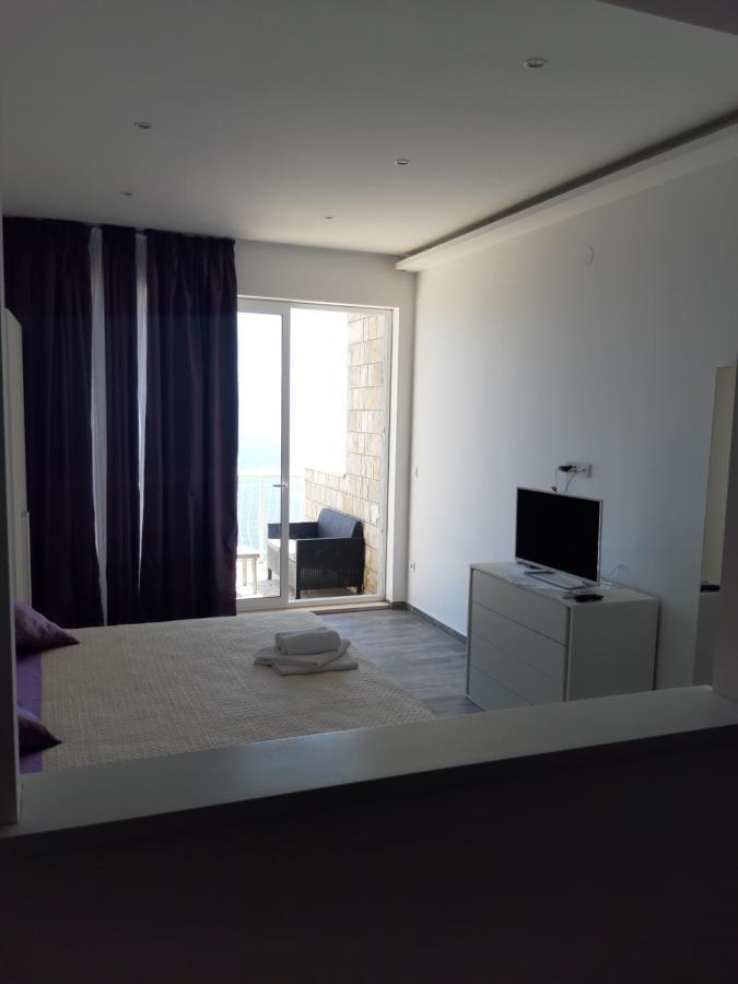 Relaxing Apartment With A Sea View 2 Sobra ภายนอก รูปภาพ